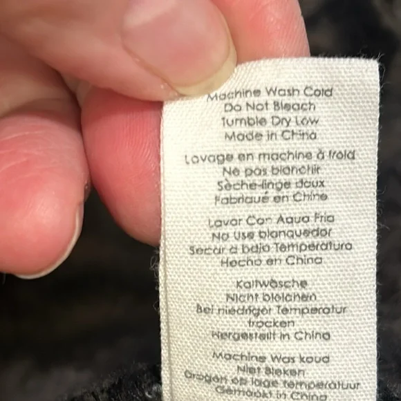 P.J.Salvage Faux Fur Jacket / Coat Size Medium - Picture 14 of 15